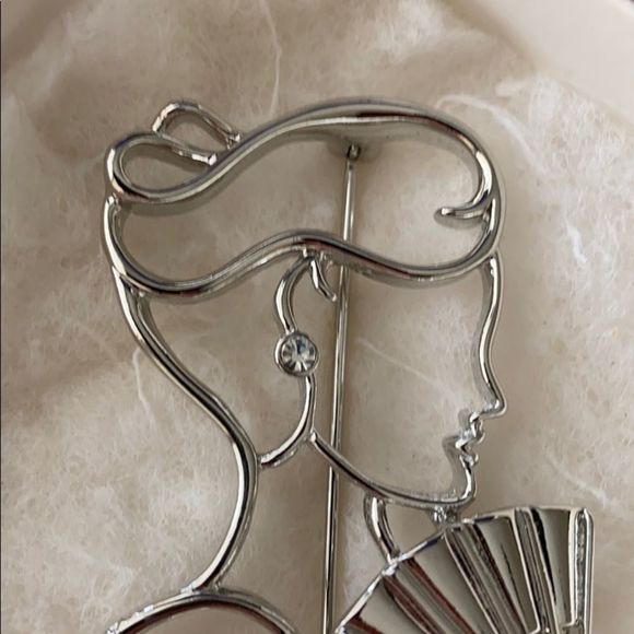 Lady Remington LR Brooch Vintage - Picture 2 of 5